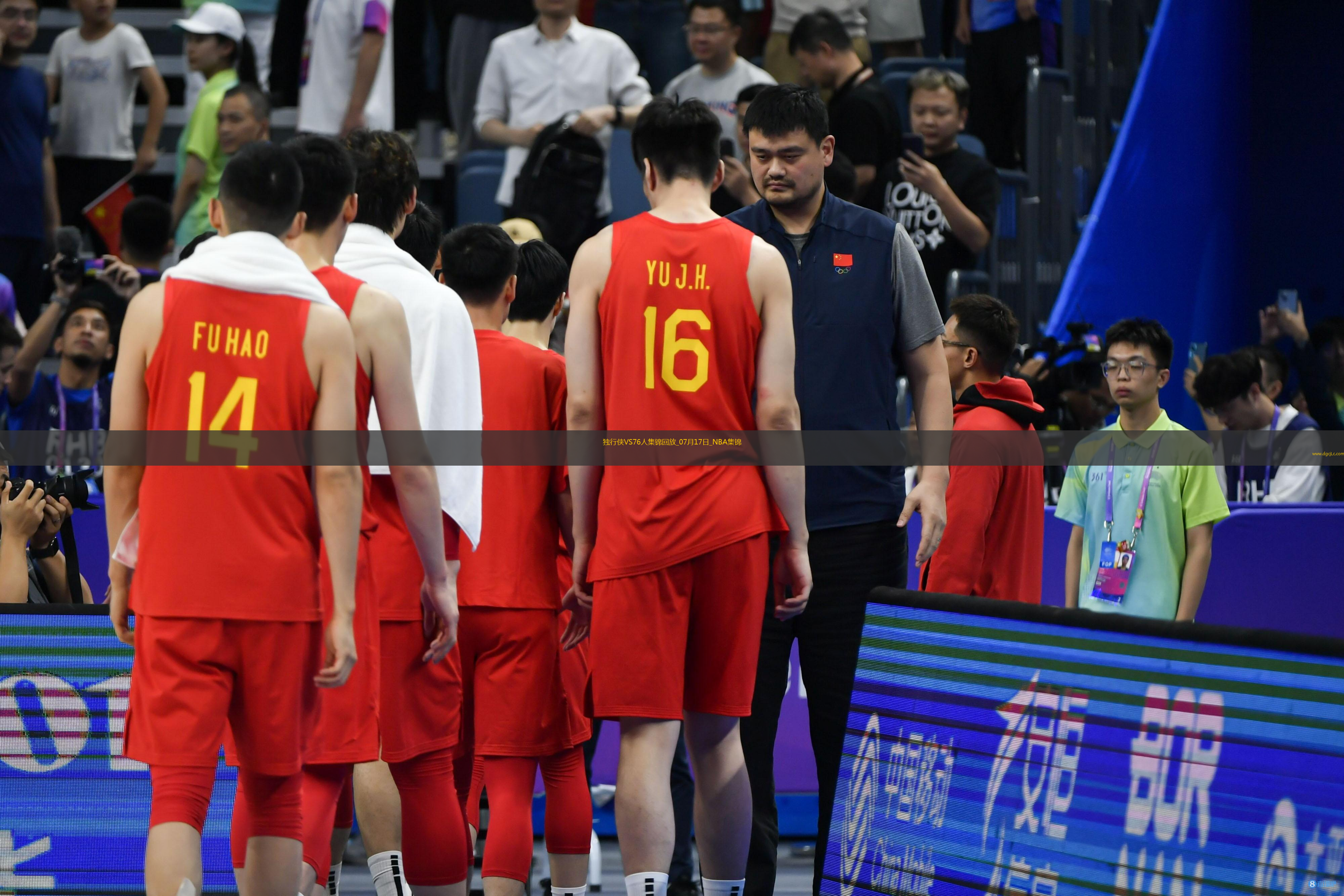 07月17日NBA夏季联赛 独行侠 - 76人 精彩镜头